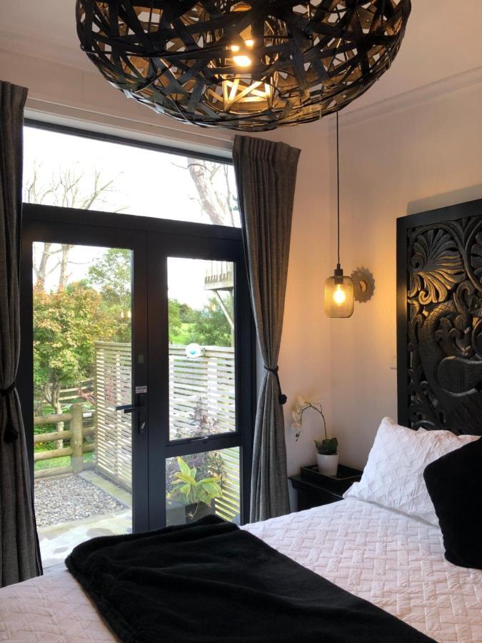 Tiny Home Luxury Farm Escape New Plymouth Egmont Village Ngoại thất bức ảnh